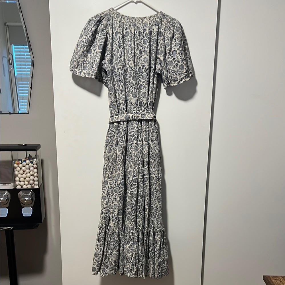 The Great Elegant Blue and cream Dress with belt - Picture 7 of 7